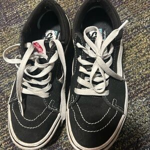 Vans sk8 lo black womens 7